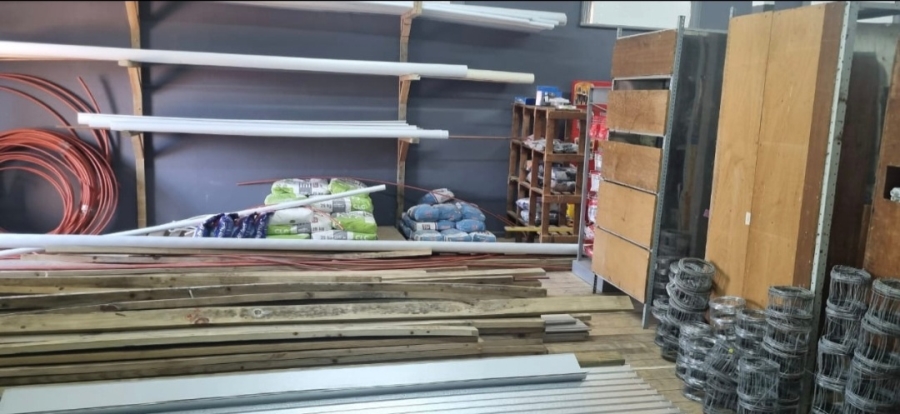 7 Bedroom Property for Sale in Steytlerville Eastern Cape